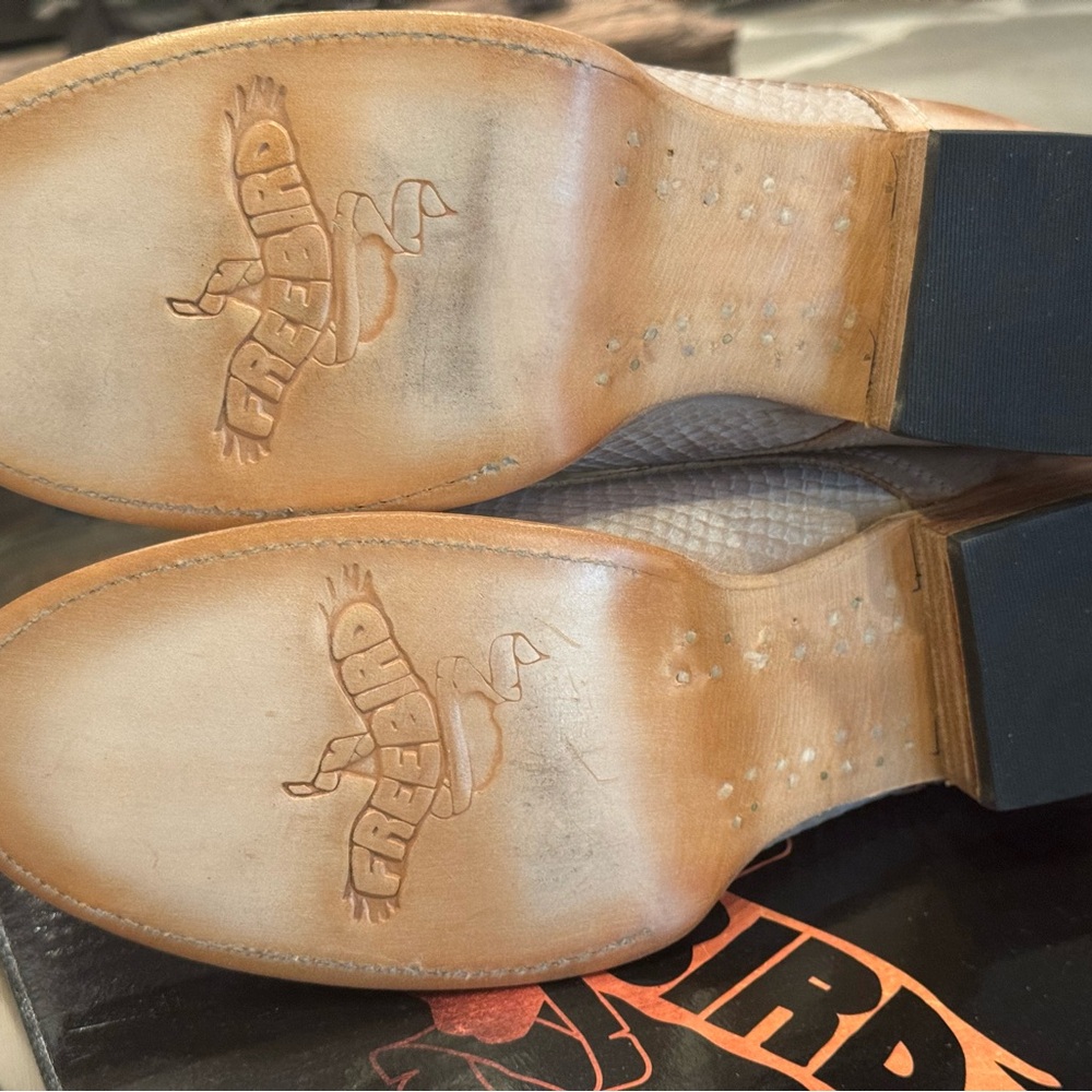 FREEBIRD MABEL Taupe Multi Women's Tan Leather Slip-On Low Heel Shoes - Picture 15 of 16